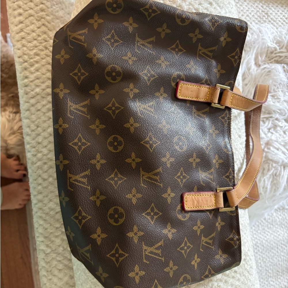 Louis Vuitton Cabas Mezzo Bag